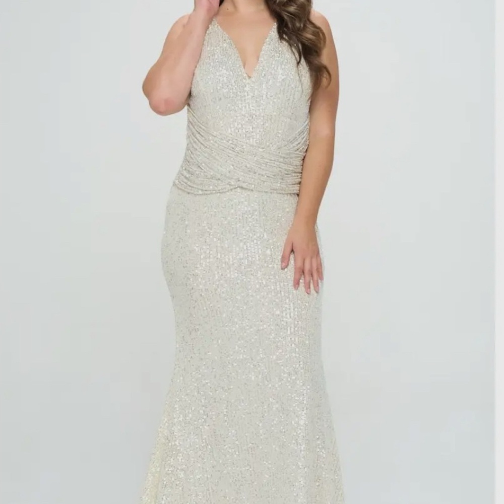 Elegant Cream Evening Gown